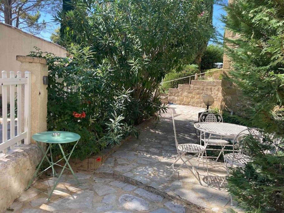 Le Studio D Aurelie Avec Spa Ete En Pleine Campagne Et Proche De Toute Commodite 로크모르 외부 사진